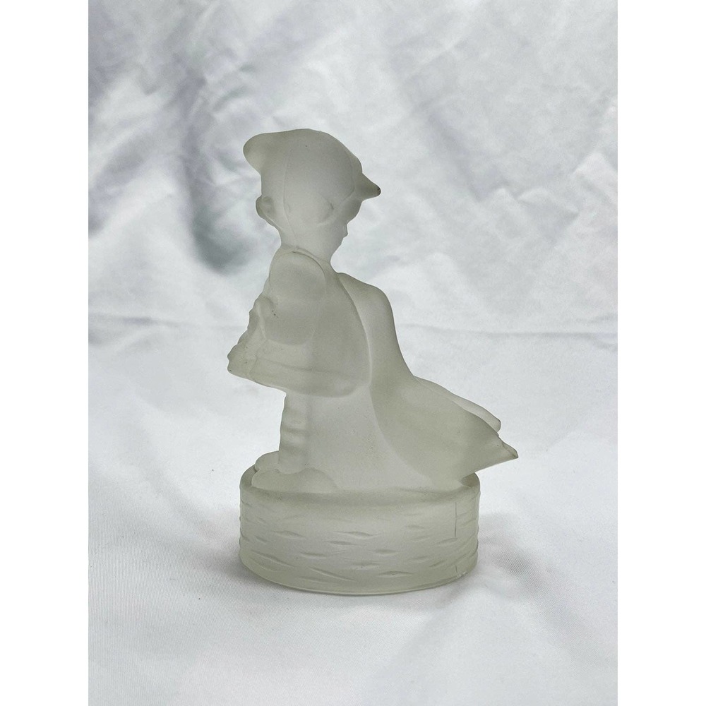 VTG L.E. Smith satin glass girl with geese